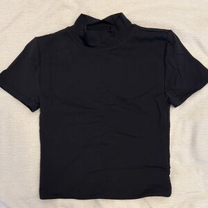 Babaton Mock Neck Short Sleeve Top